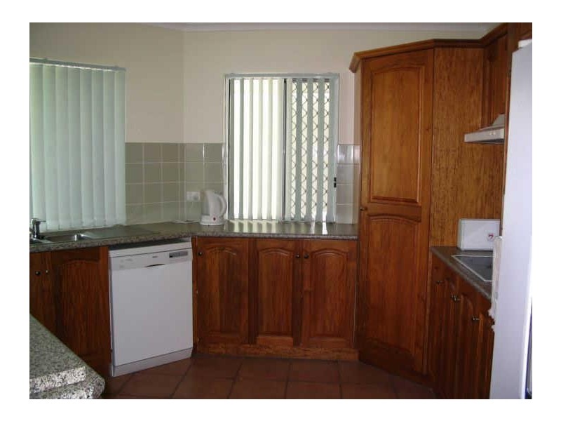 92 Rasmussen  Avenue, Hay Point QLD 4740