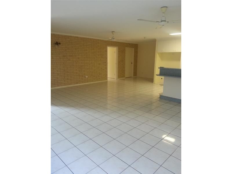 88 Edmunds Avenue, Hay Point QLD 4740