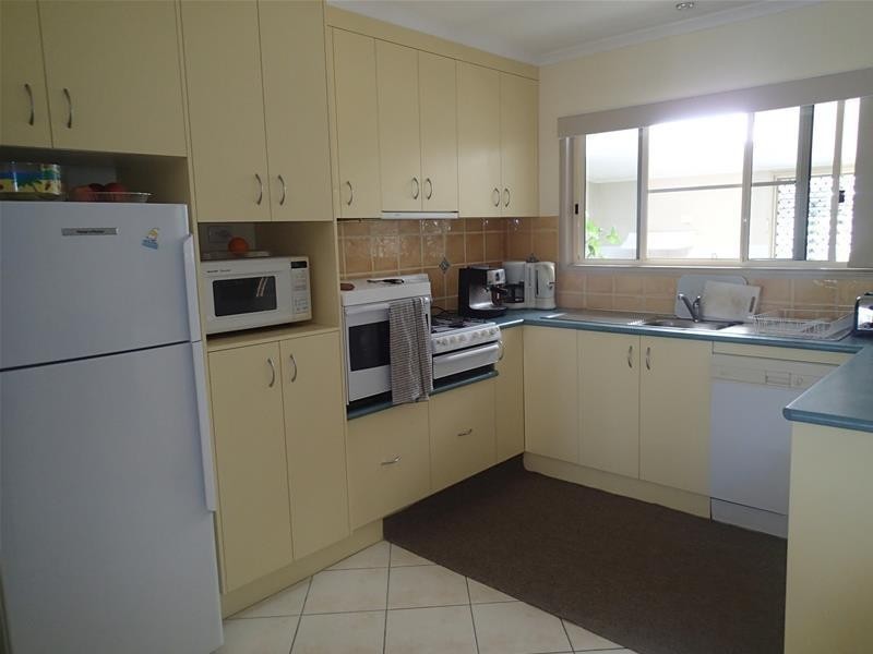 4 Michelle Court, Hay Point QLD 4740