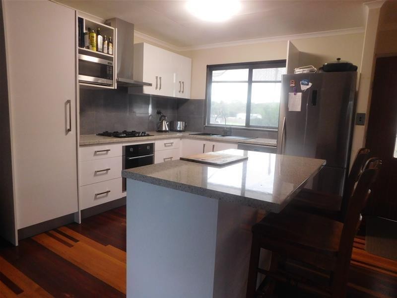 51 Zelma Street, Grasstree Beach QLD 4740