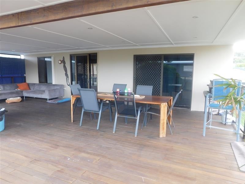 51 Zelma Street, Grasstree Beach QLD 4740