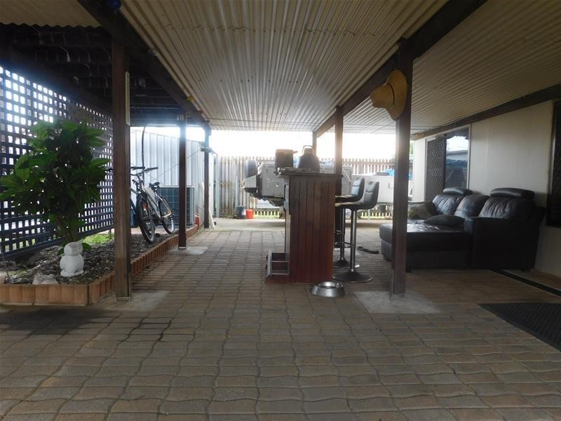 51 Zelma Street, Grasstree Beach QLD 4740