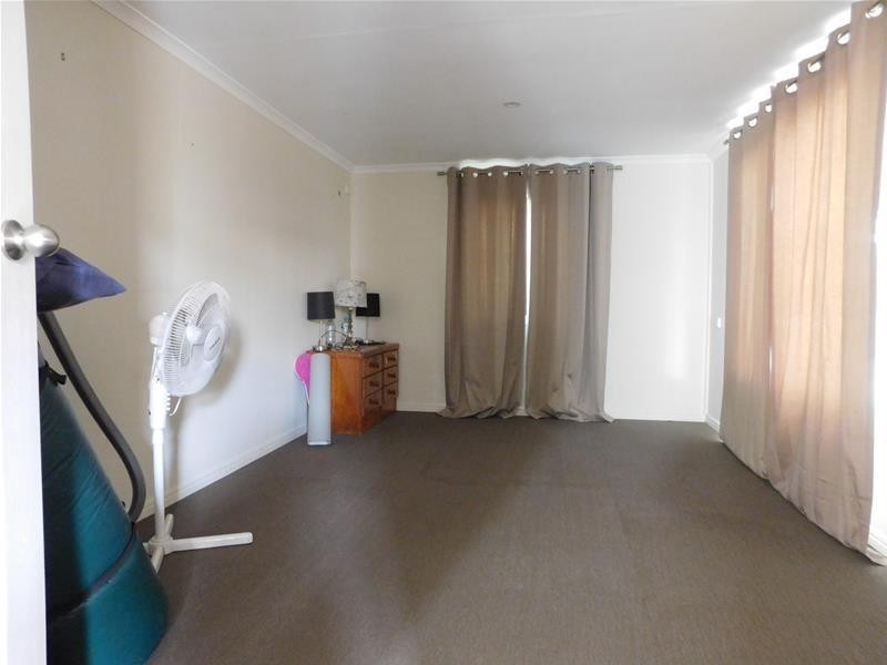 51 Zelma Street, Grasstree Beach QLD 4740