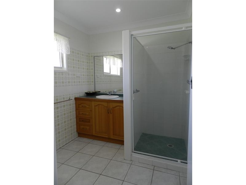 10 Captain Blackwood Drive, Sarina Beach QLD 4737