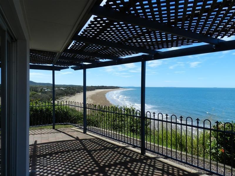 10 Captain Blackwood Drive, Sarina Beach QLD 4737