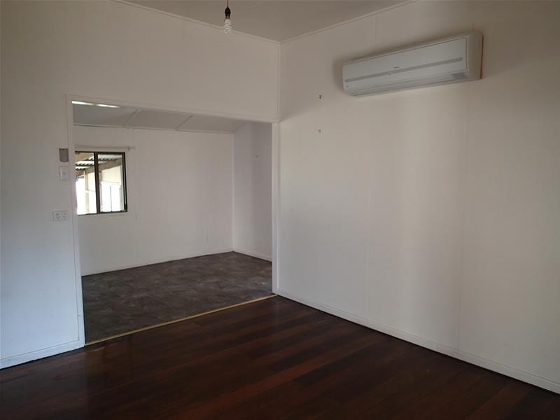 49 Beach Road, Sarina QLD 4737