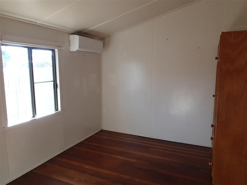 49 Beach Road, Sarina QLD 4737