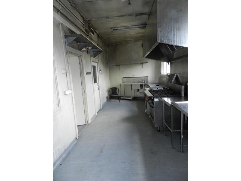 9-11 Broad Street, Sarina QLD 4737