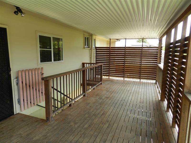 25 Range Road, Sarina QLD 4737