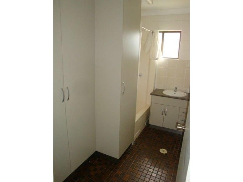 18 Lindesay Court, South Mackay QLD 4740