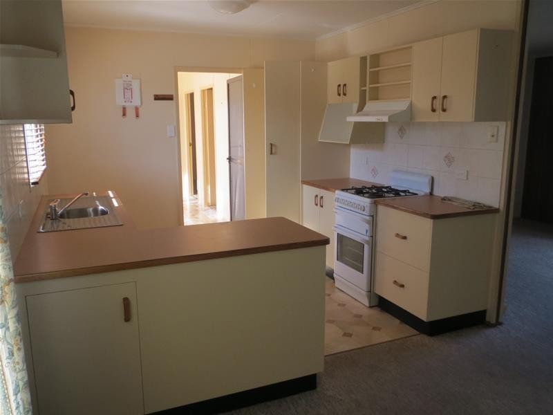 3 Poole Street, Sarina Beach QLD 4737