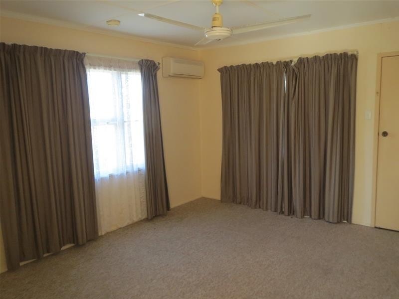 3 Poole Street, Sarina Beach QLD 4737