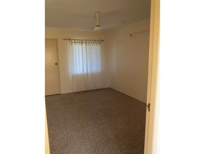 3 Poole Street, Sarina Beach QLD 4737