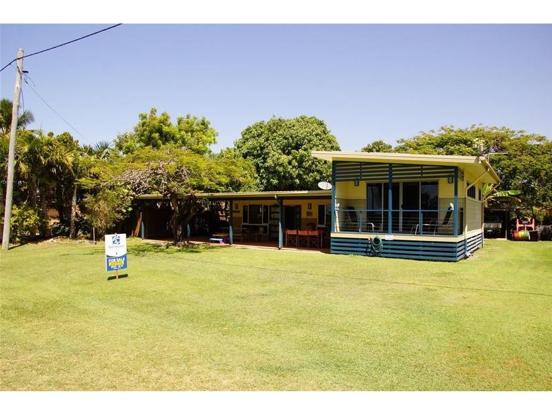 130 The  Esplanade, Grasstree Beach QLD 4740