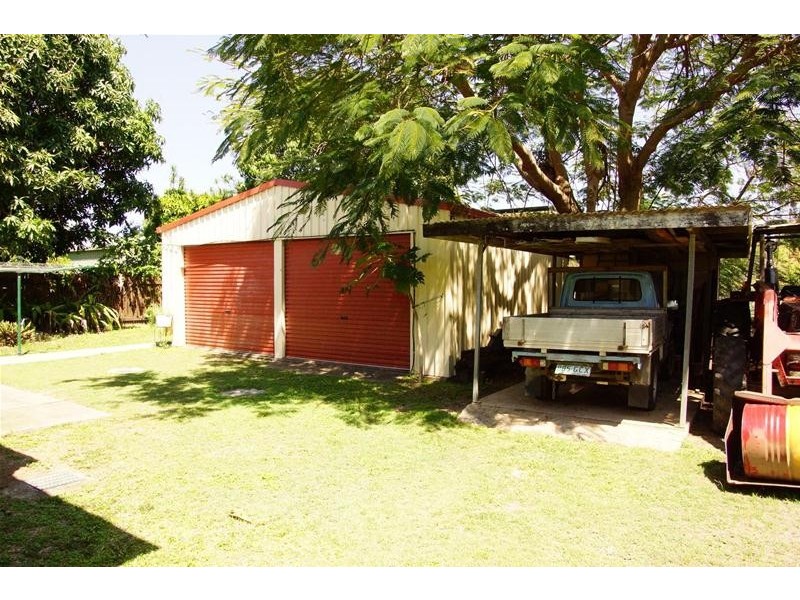 130 The  Esplanade, Grasstree Beach QLD 4740