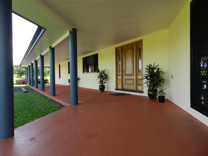 873 Sarina Beach Road, Sarina Beach QLD 4737