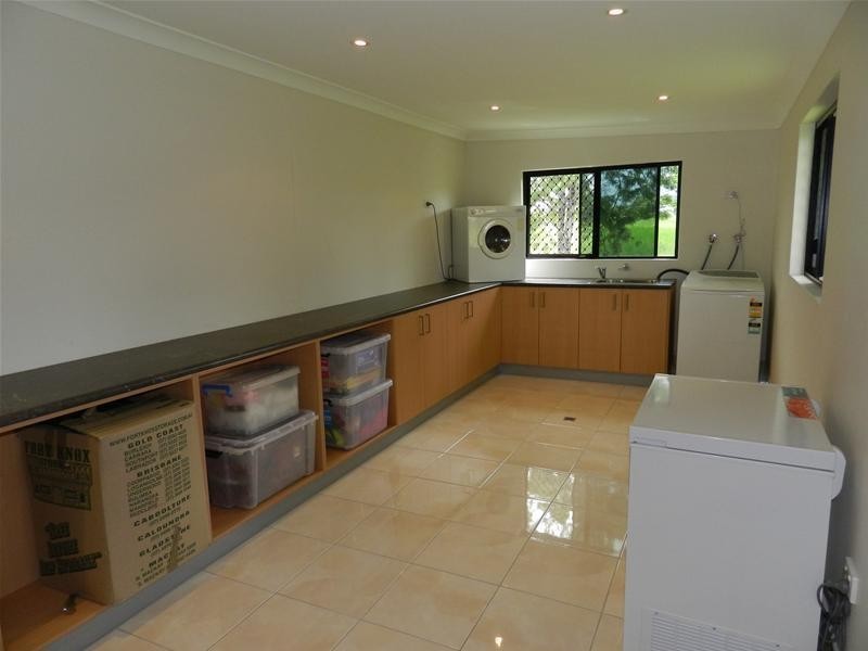 873 Sarina Beach Road, Sarina Beach QLD 4737