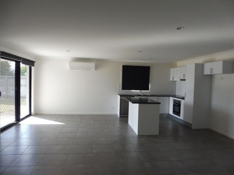 23 Amelia Drive, Mirani QLD 4754