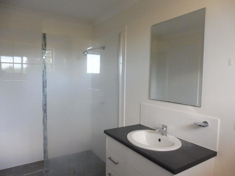 23 Amelia Drive, Mirani QLD 4754