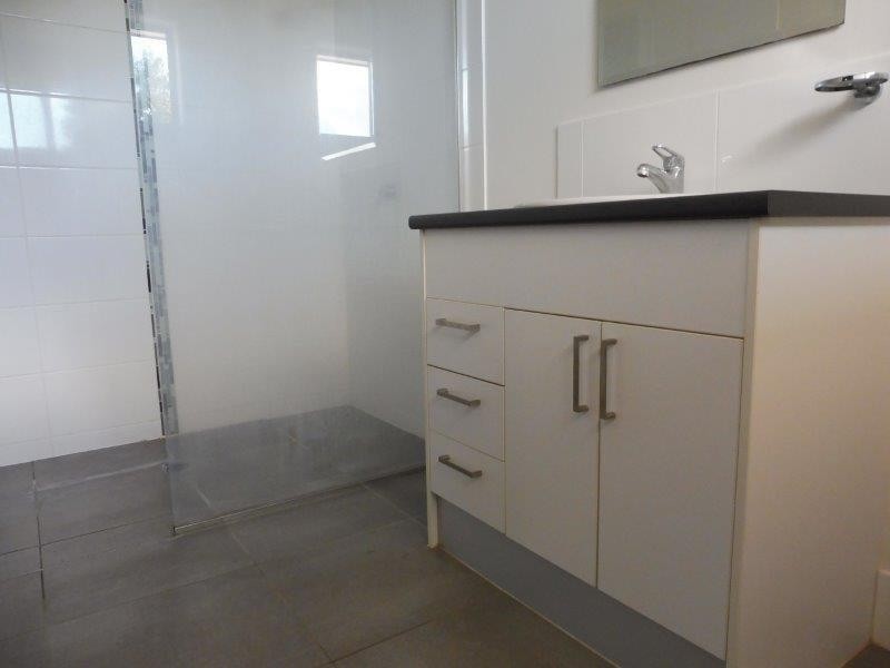 23 Amelia Drive, Mirani QLD 4754