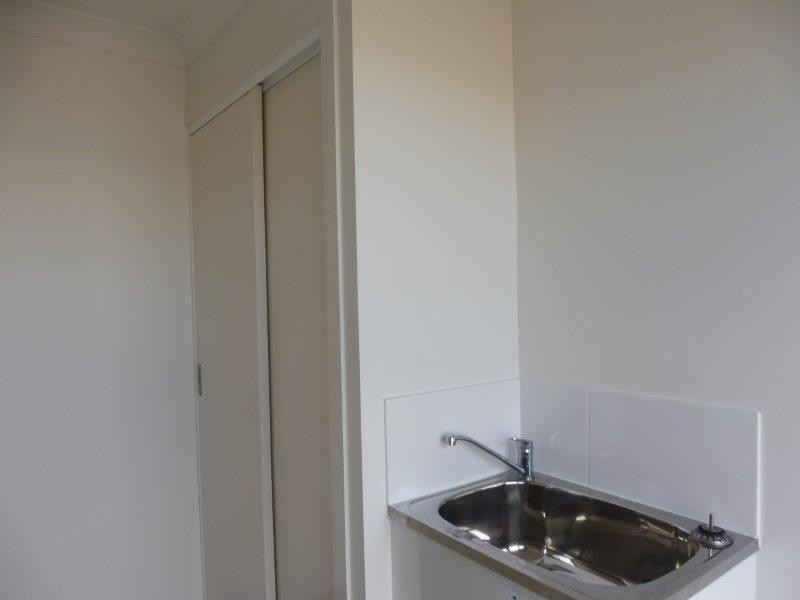 23 Amelia Drive, Mirani QLD 4754