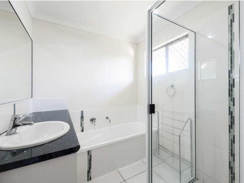 4 Mary Street, West Mackay QLD 4740