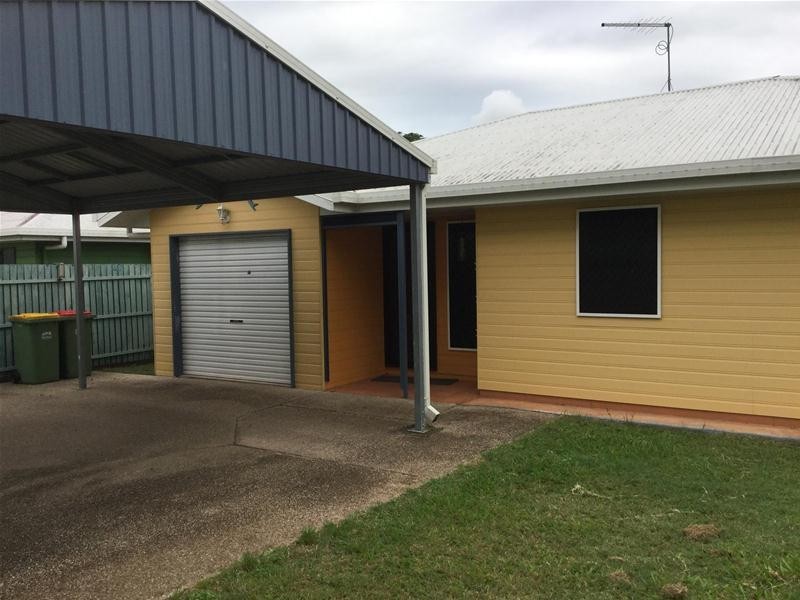 6/5 East Street, Sarina QLD 4737