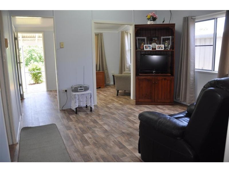 17 Brewers Road, Sarina QLD 4737