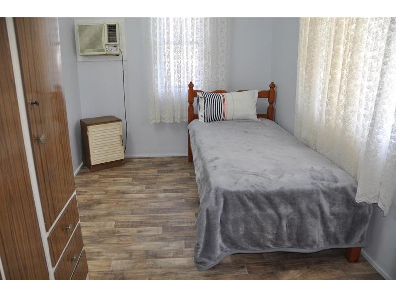 17 Brewers Road, Sarina QLD 4737