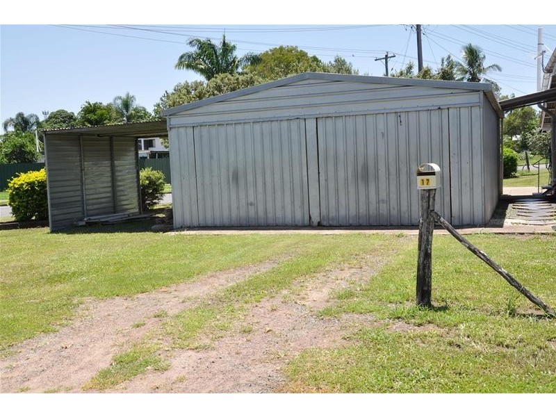 17 Brewers Road, Sarina QLD 4737