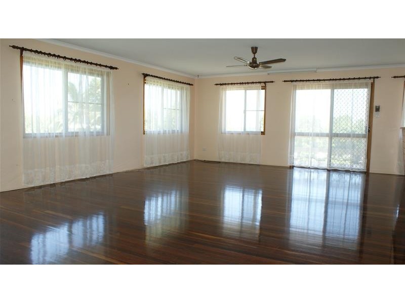 5 Hillside Drive, Grasstree Beach QLD 4740