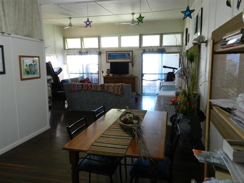 42 Westcott Avenue, Campwin Beach QLD 4737