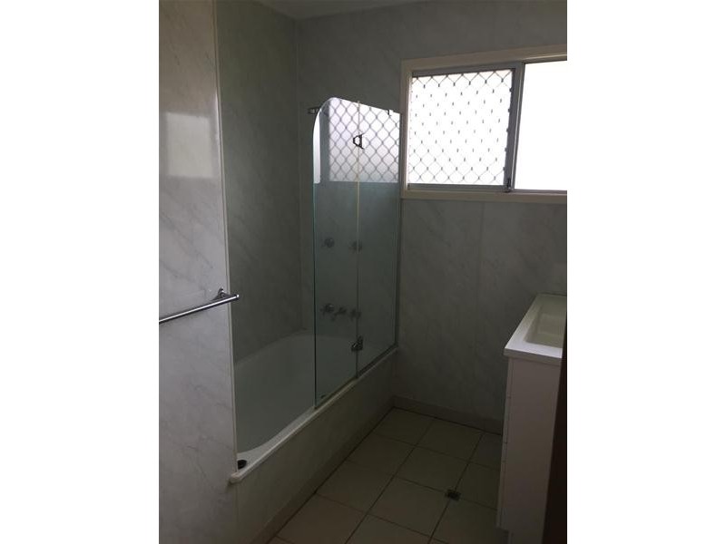 4 Cassia Court, Nebo QLD 4742