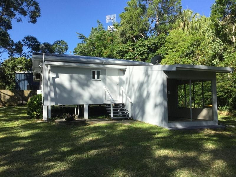 8 Maralyn Avenue, Grasstree Beach QLD 4740