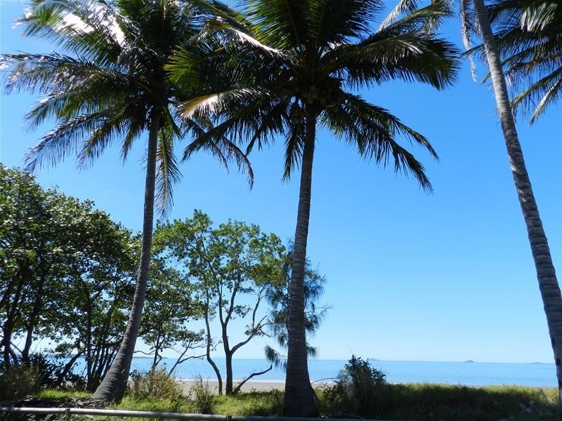 44 Melba Street, Armstrong Beach QLD 4737