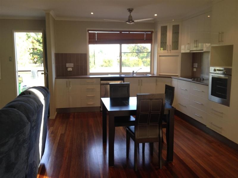 21 Oxford Street, Nebo QLD 4742