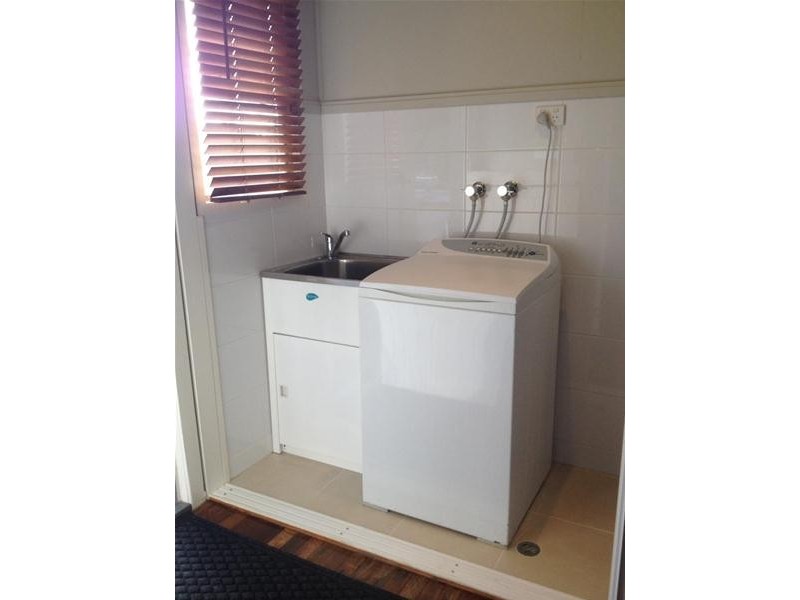 21 Oxford Street, Nebo QLD 4742