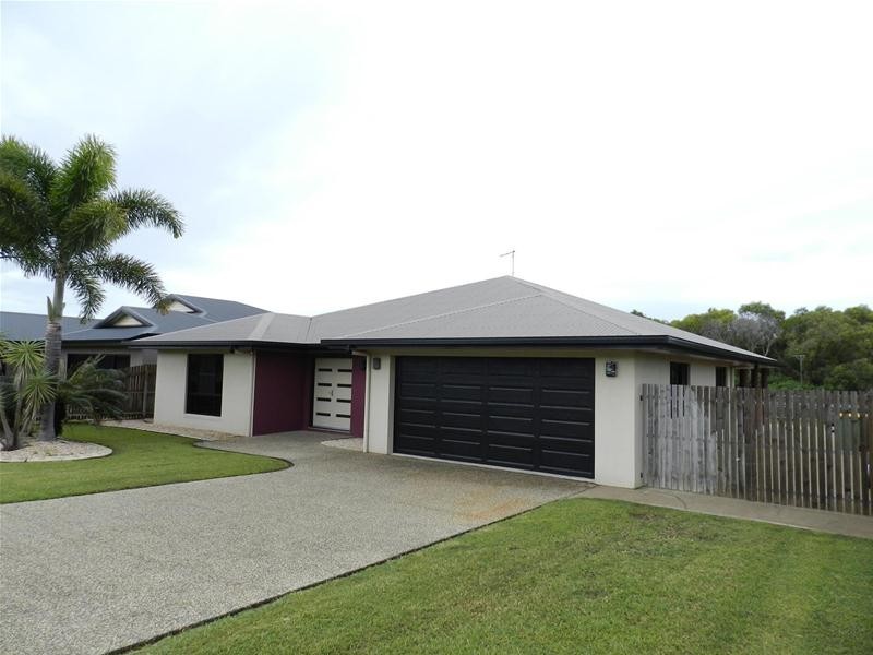 44 Brooksfield Drive, Sarina Beach QLD 4737
