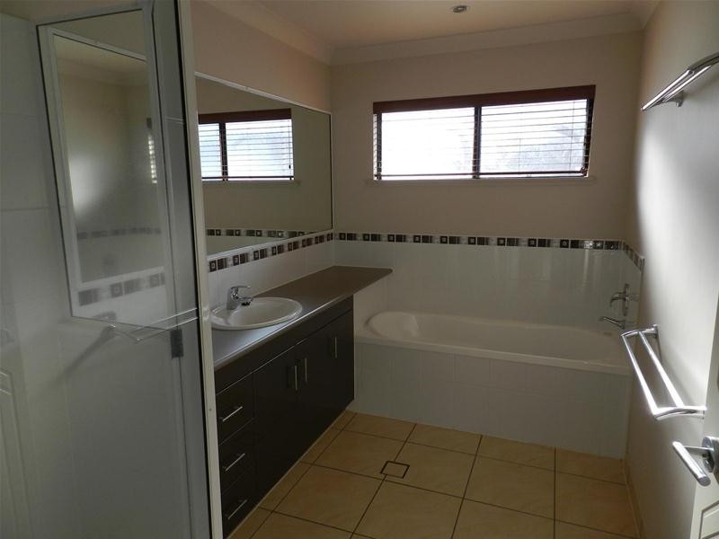 44 Brooksfield Drive, Sarina Beach QLD 4737