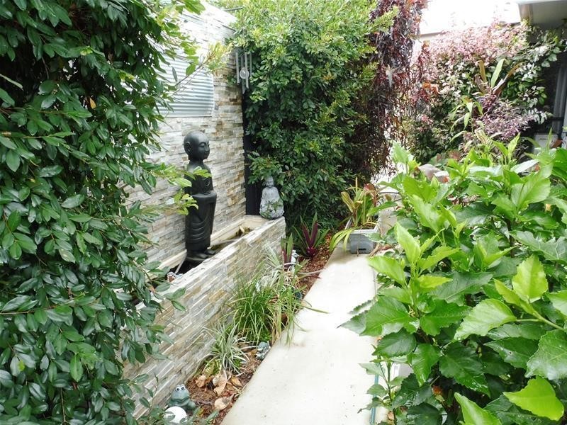 21 Village Circuit, Eimeo QLD 4740