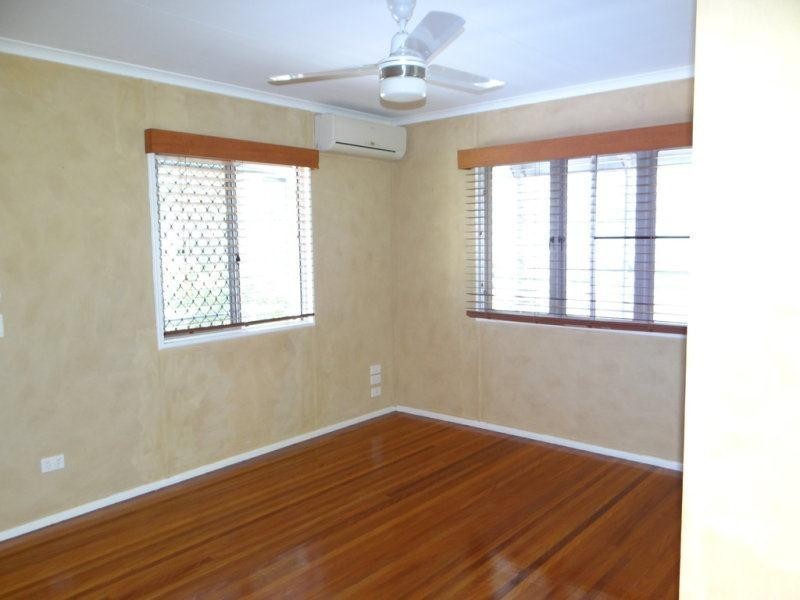 25910 Peak Downs Highway, Alexandra QLD 4740