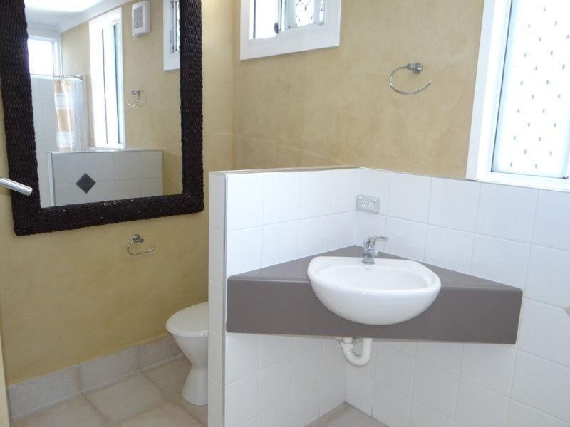 25910 Peak Downs Highway, Alexandra QLD 4740