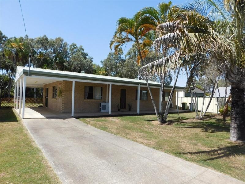 14 Deguara Avenue, Armstrong Beach QLD 4737