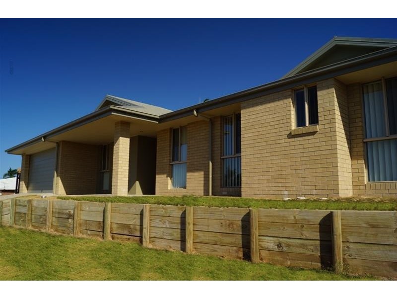 23 Morris Street, Campwin Beach QLD 4737