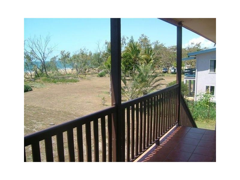 10  Owen Jenkins  Drive, Sarina Beach QLD 4737