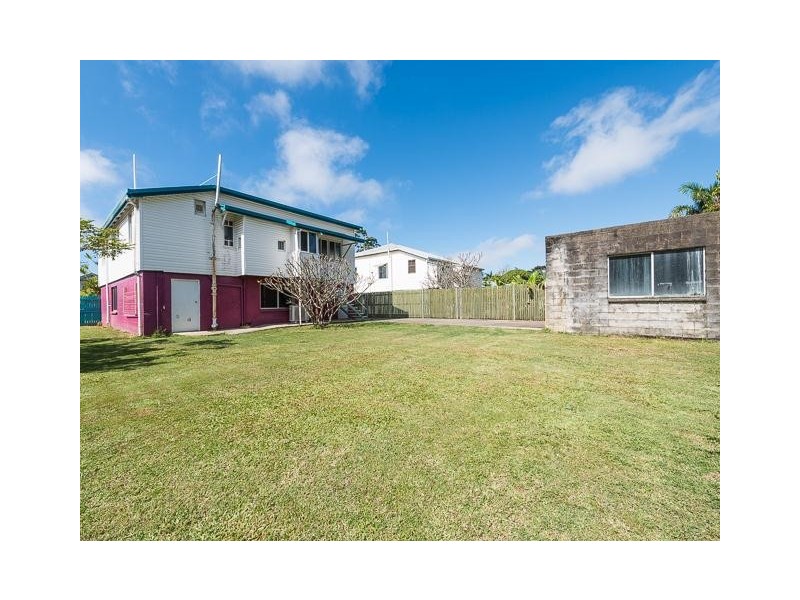 74 Wellington Street, Mackay QLD 4740