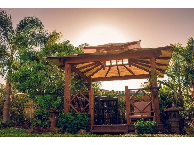 51 Marine Parade, Bucasia QLD 4750