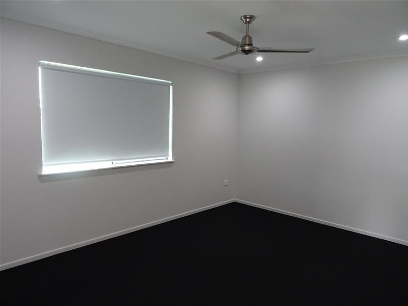 54 Rasmussen Avenue, Hay Point QLD 4740