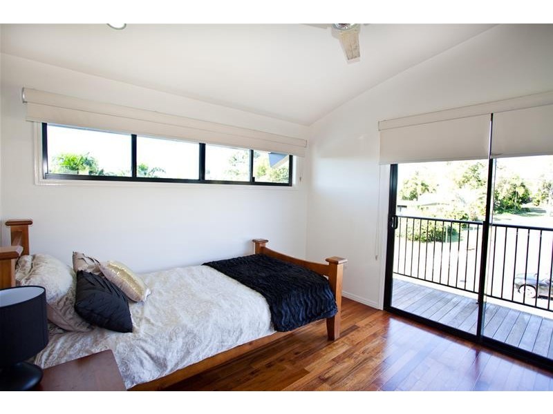 12 Morris Street, Campwin Beach QLD 4737