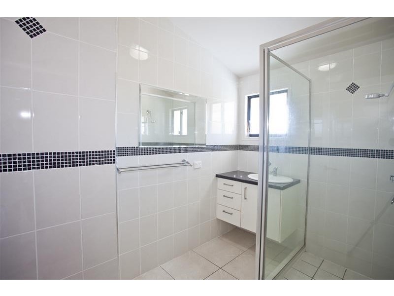 12 Morris Street, Campwin Beach QLD 4737